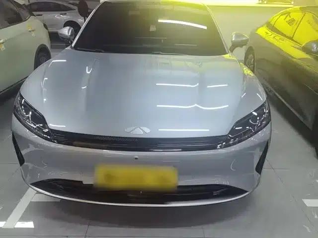 Fengyun A9L 2025 All-Wheel Drive High-Performance Peak Edition