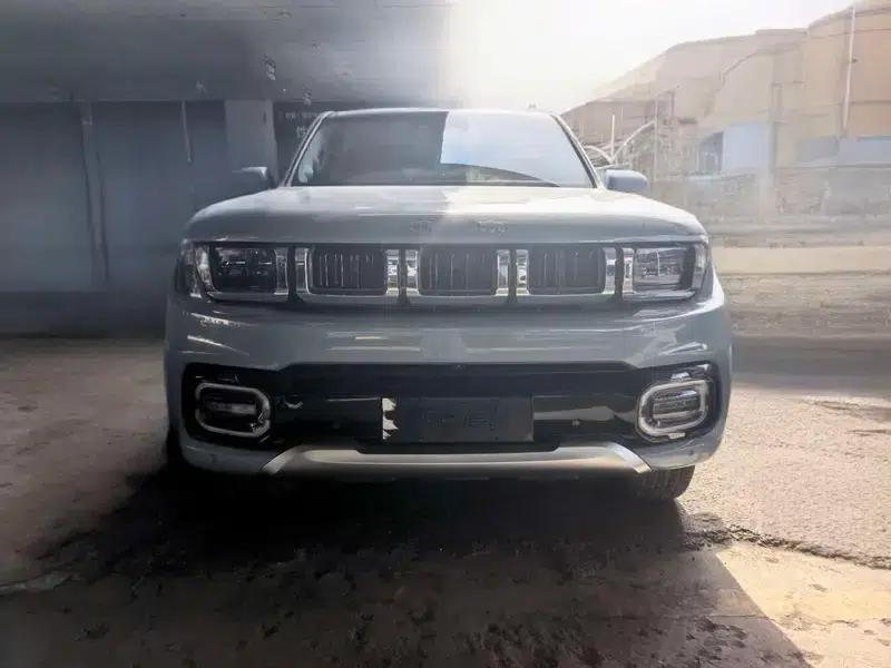 Beijing BJ60 2022 2.0T Automatic 11-seater — миниатюра 2