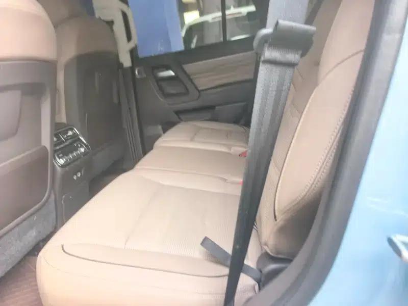 Beijing BJ60 2022 2.0T Automatic 11-seater — миниатюра 12