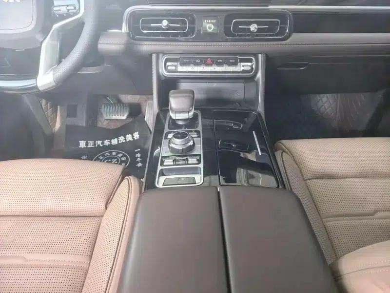 Beijing BJ60 2022 2.0T Automatic 11-seater — миниатюра 10