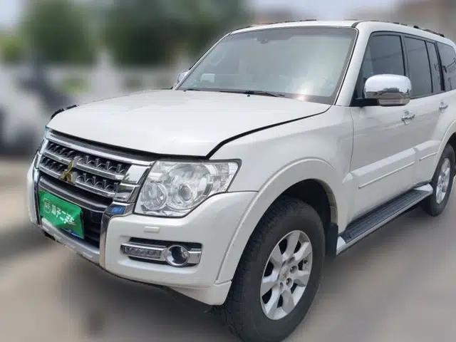 Mitsubishi Pajero 2016 3.0L Automatic Prestige Version China V Standard