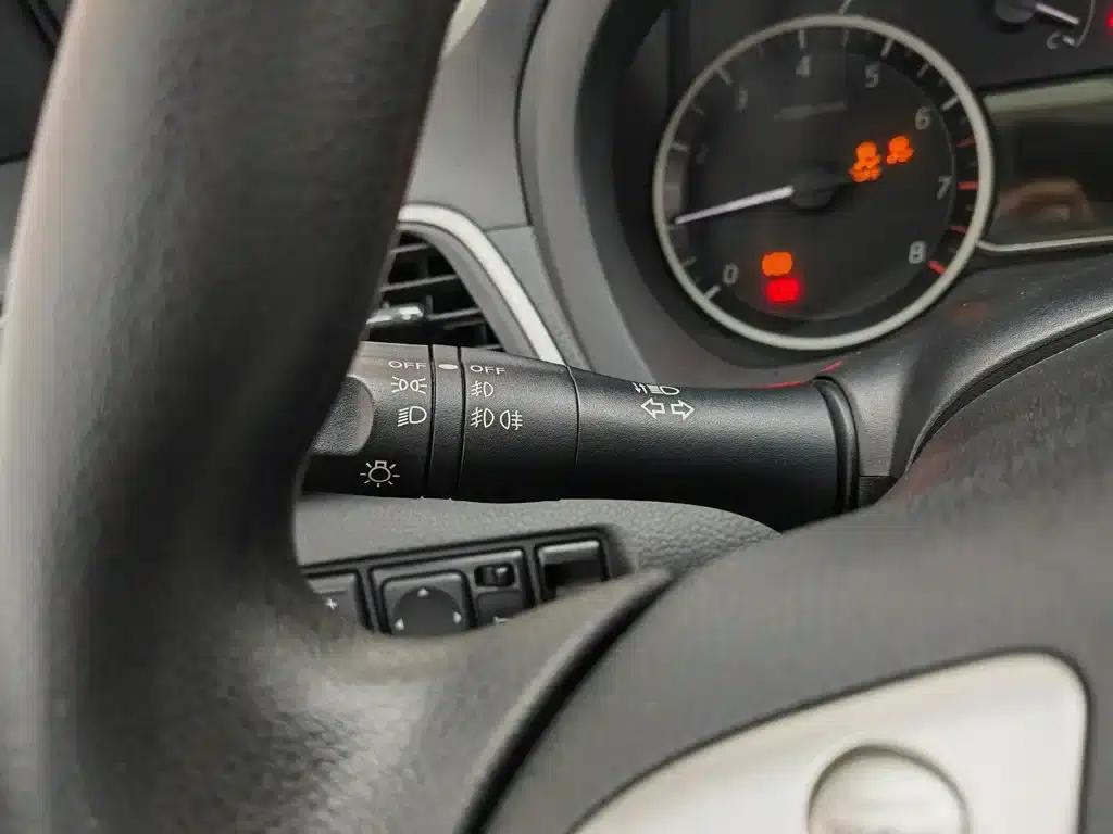 Nissan Sylphy 2016 1.6XL CVT Premium Edition — миниатюра 21