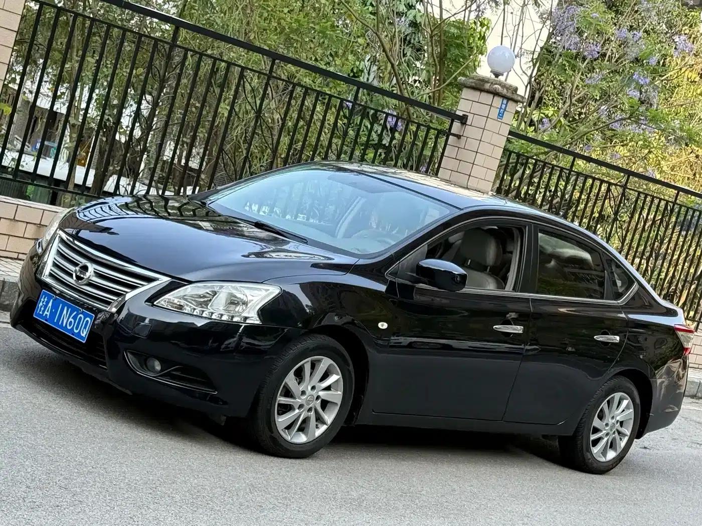 Nissan Sylphy 2014 1.6XV CVT Premium Edition — миниатюра 1
