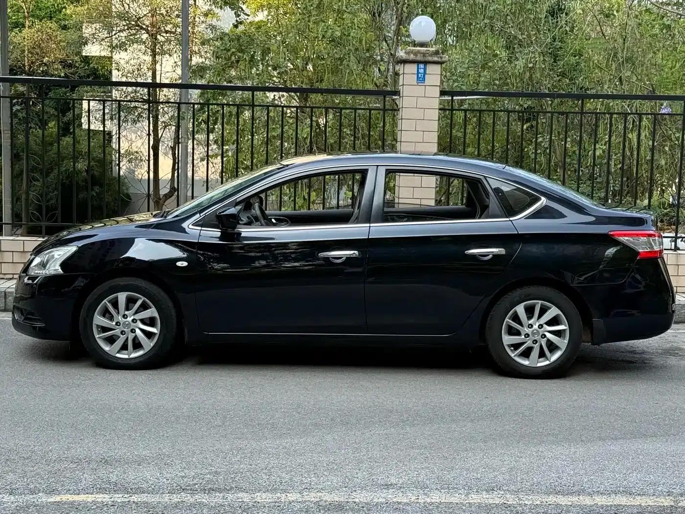 Nissan Sylphy 2014 1.6XV CVT Premium Edition — миниатюра 5
