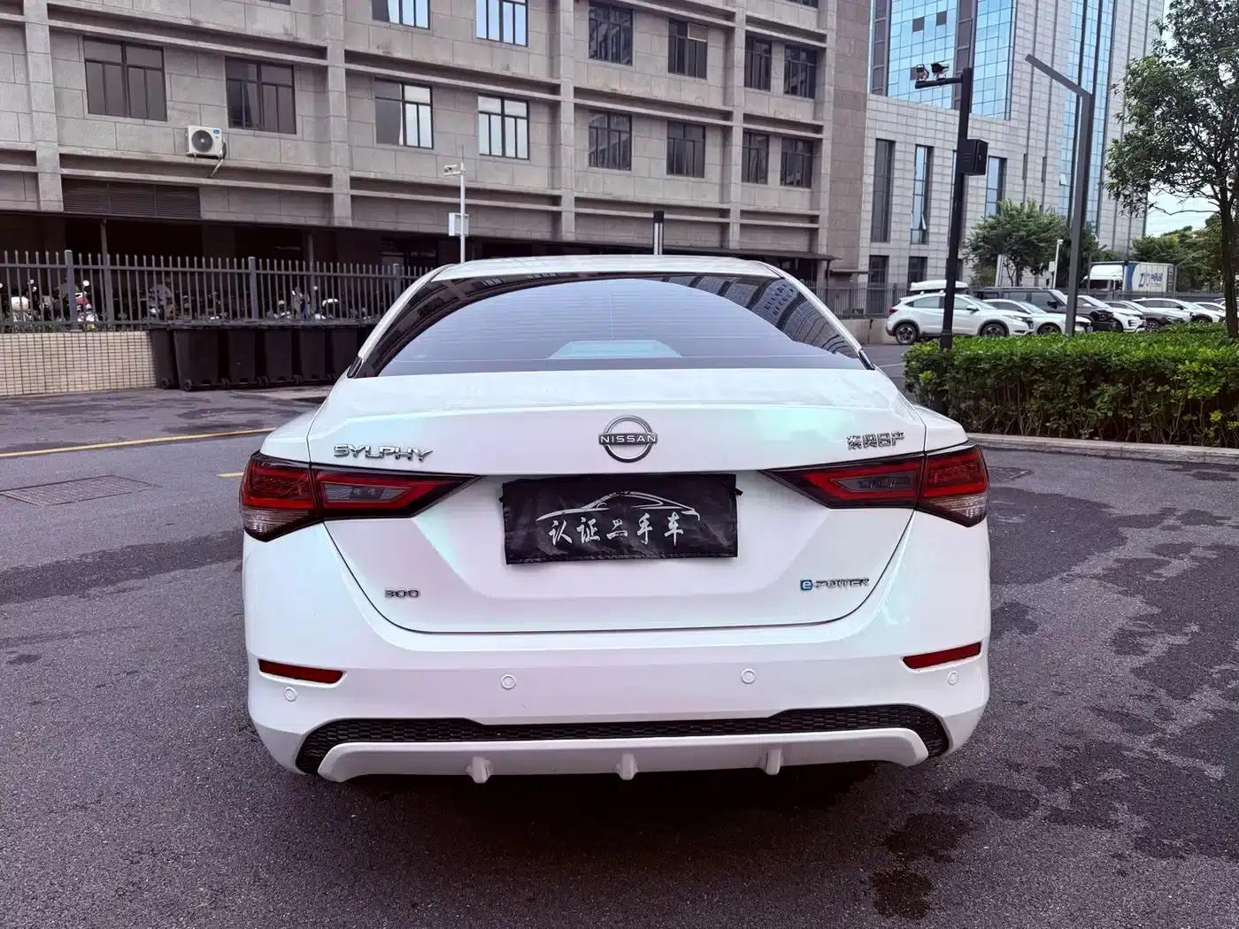 Nissan Sylphy 2022 Electric Drive Version e-POWER Smart Connectivity PLUS — миниатюра 5