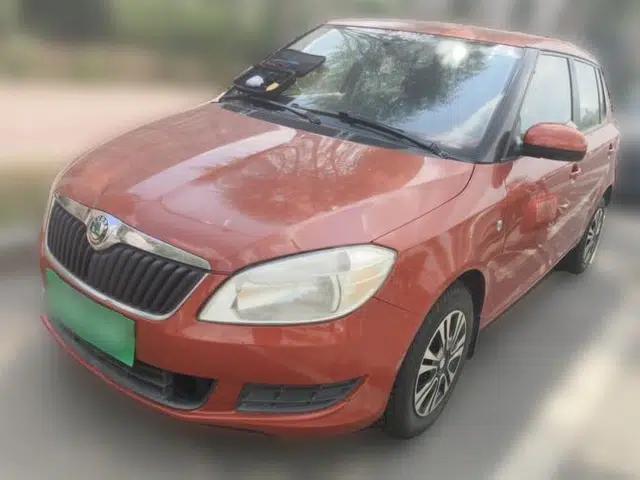 Skoda Fabia 2012 1.4L Manual Crystal Edition