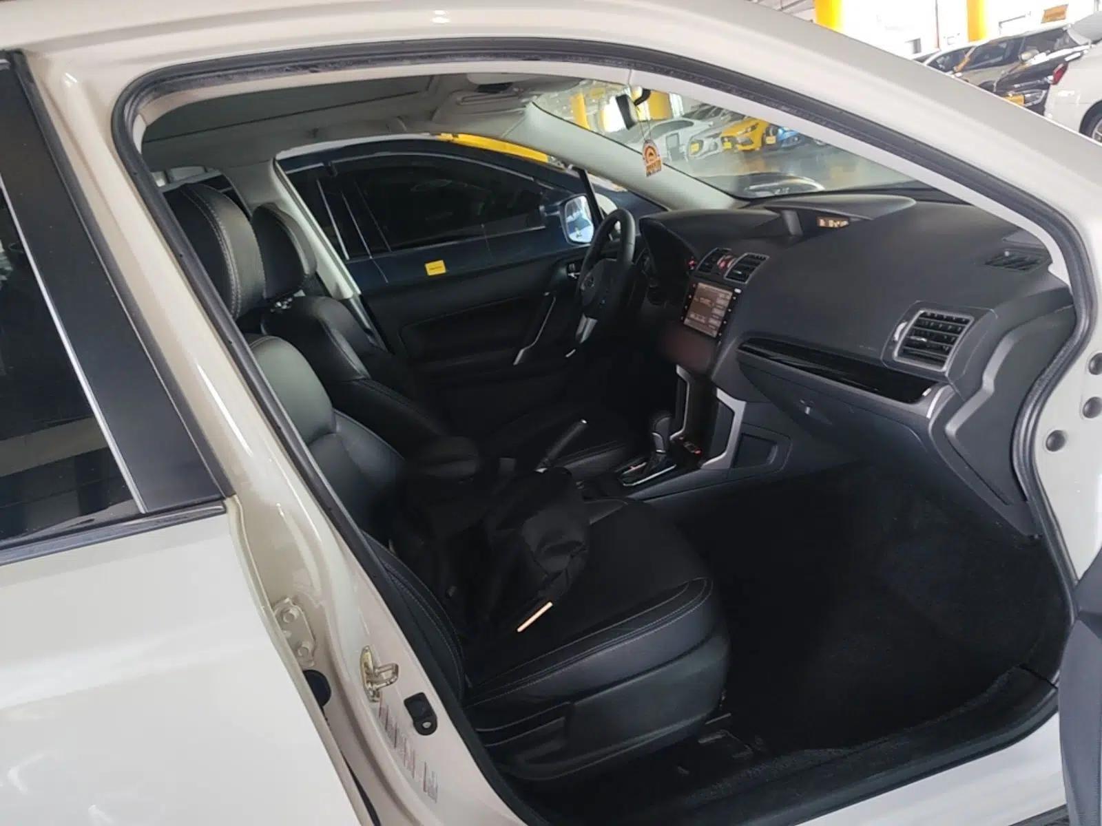 Subaru Forester 2016 2.0i Fashion Navigation Edition — миниатюра 19
