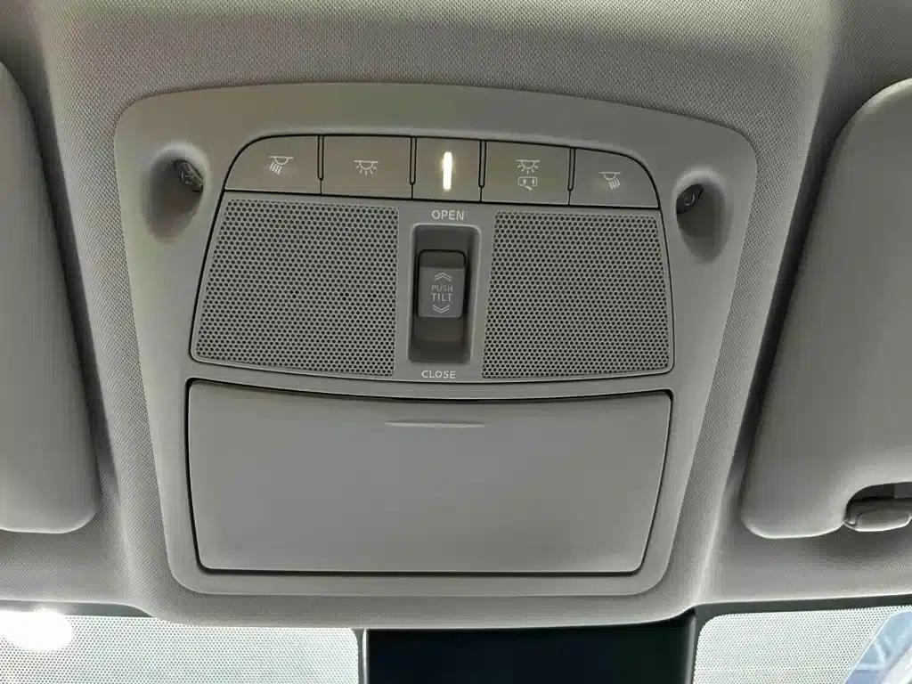 Nissan X-Trail 2025 Honor 2.0L 2WD Leading Edition — миниатюра 9