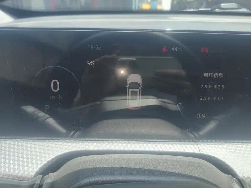 Changan CS75 PLUS 2022 Second Generation 1.5T Automatic Premium Edition — миниатюра 8