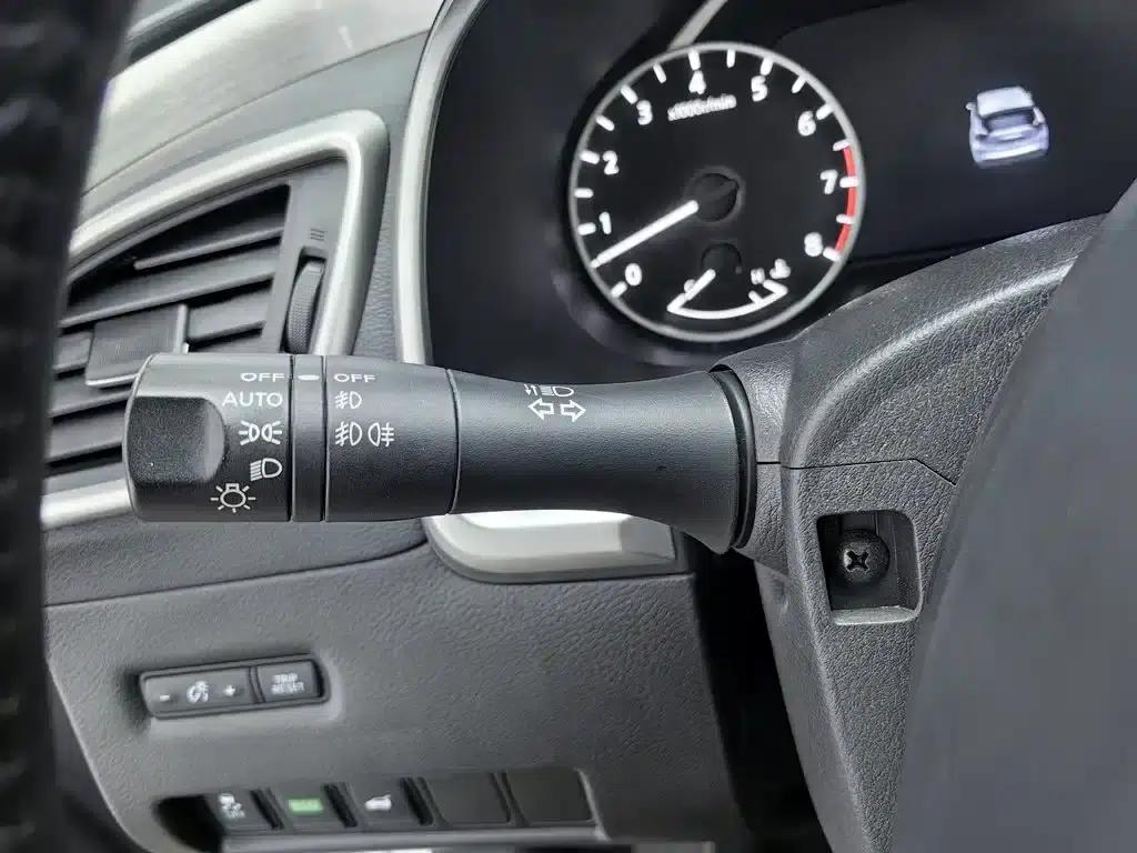 Nissan Murano 2019 2.5L XL 2WD Intelligent Luxury Edition (China VI Emission Standard) — миниатюра 21