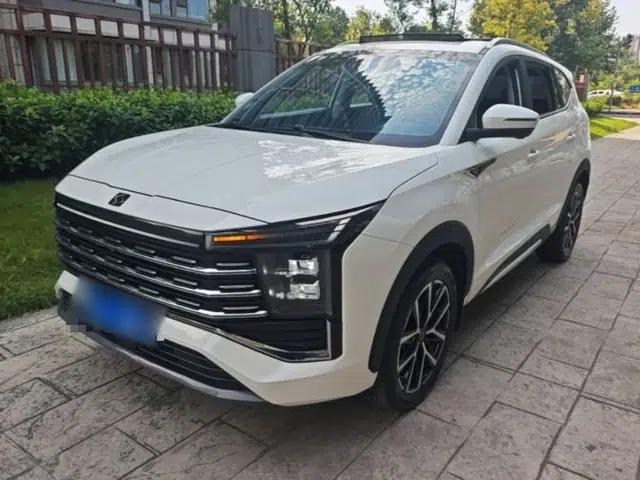 SOL X8 PLUS 2023 1.5 TGDI DCT Smart Edition 7-Seater