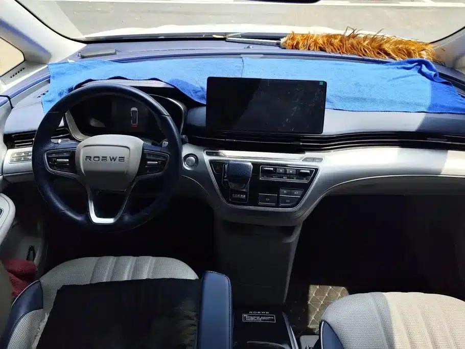 Roewe iMAX8 2022 400TGI Premium Edition — миниатюра 12
