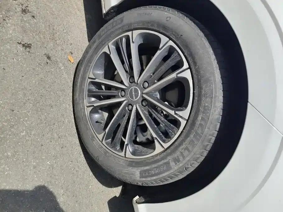 Roewe iMAX8 2022 400TGI Premium Edition — миниатюра 6