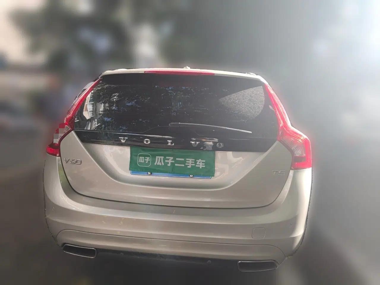 Volvo V60 2017 T5 Zhiyi Edition China V Standard — миниатюра 5