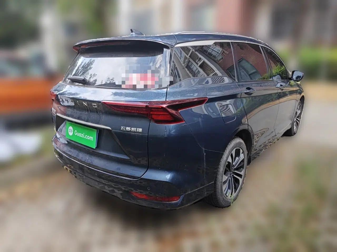 Wuling Victory 2020 1.5T CVT Flagship Edition — миниатюра 4