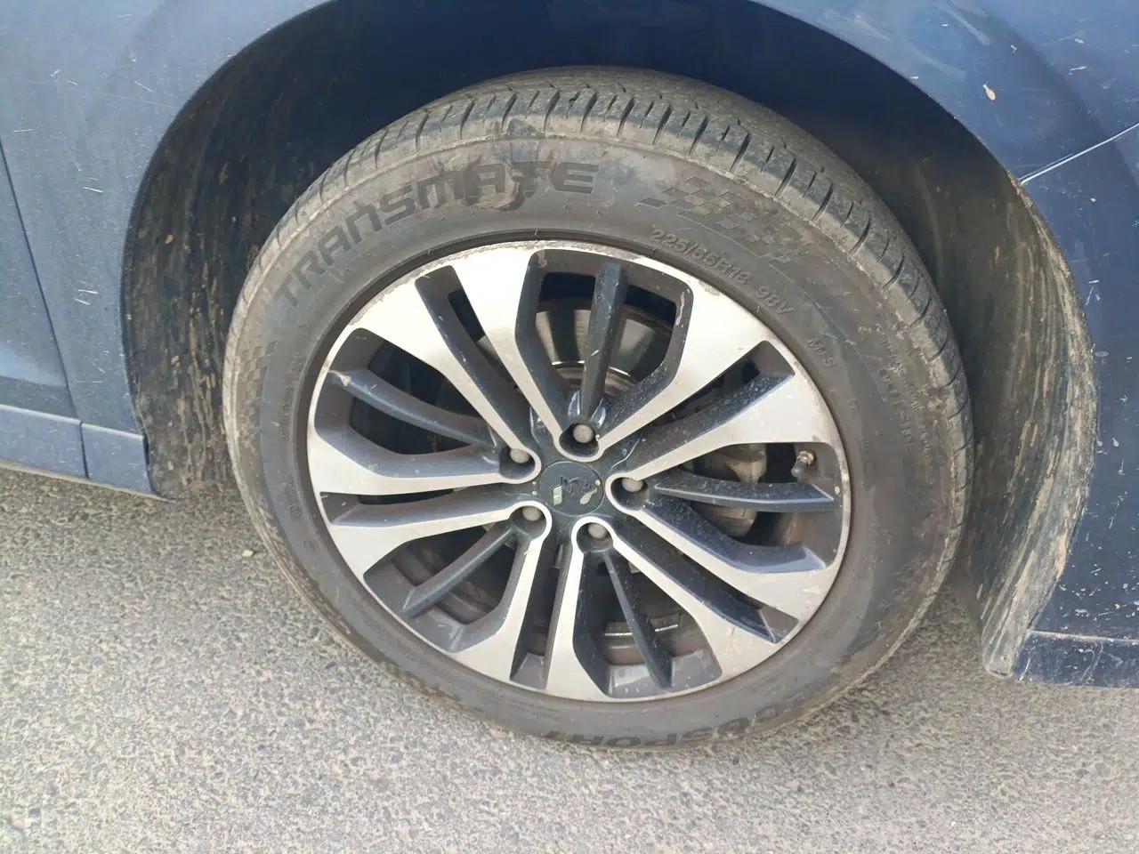 Wuling Victory 2020 1.5T CVT Flagship Edition — миниатюра 5