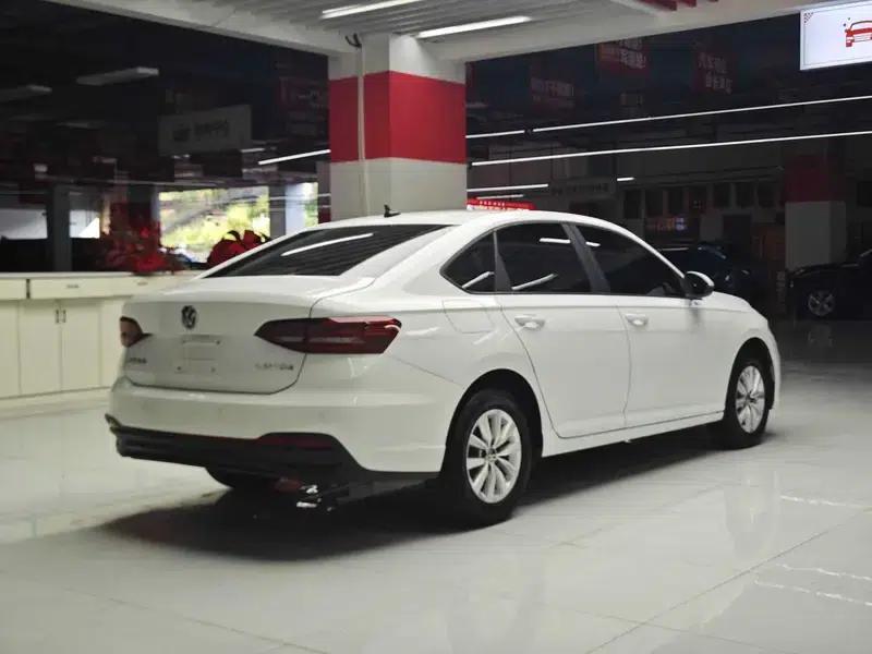 2023 Volkswagen Lavida Facelift 1.5L Automatic Comfort Edition — миниатюра 3