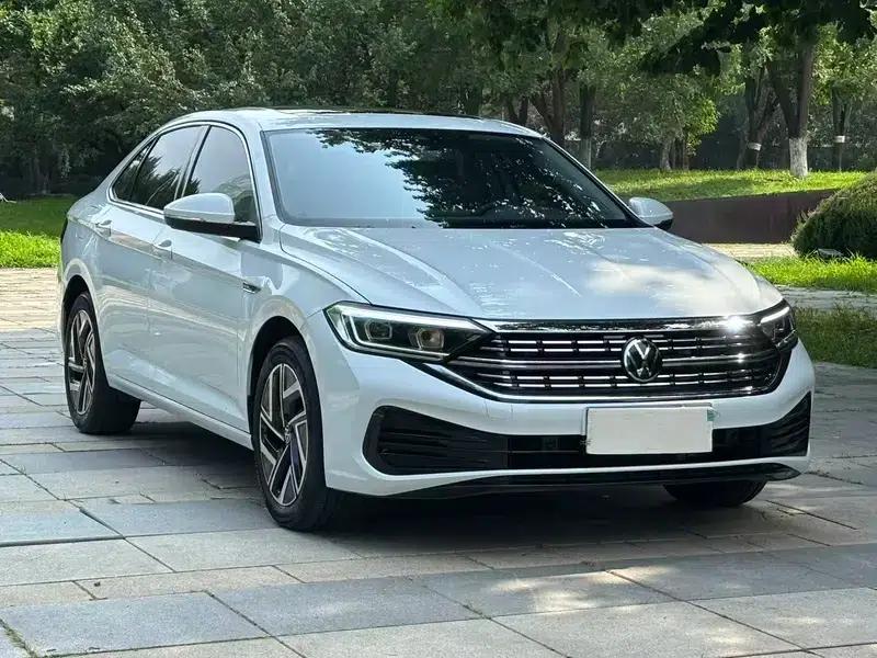 2023 Volkswagen Sagitar 280TSI DSG Premium Plus — миниатюра 3