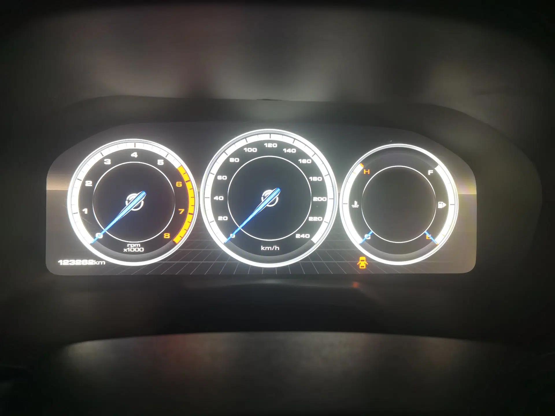 Wey VV7 2017 2.0T Luxury Model — миниатюра 11