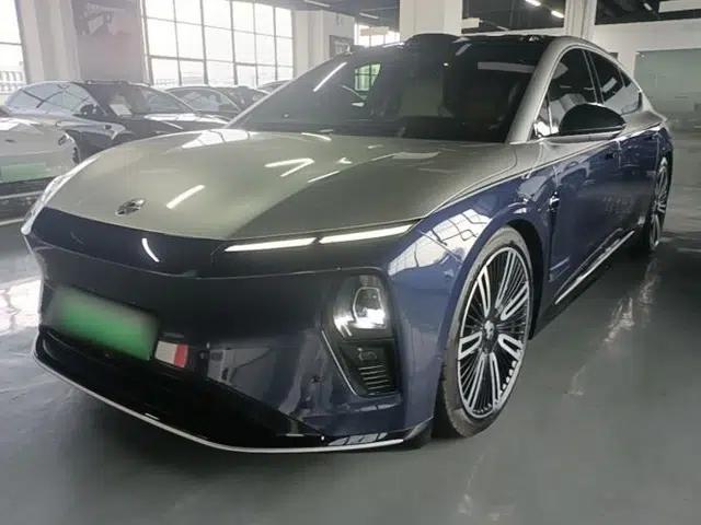 Nio ET9 2025 100kWh Signature Edition