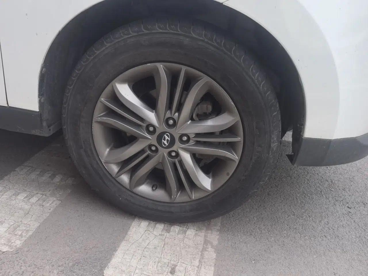 Hyundai ix35 2015 2.0L Automatic 2WD Smart Version China V Standard — миниатюра 8