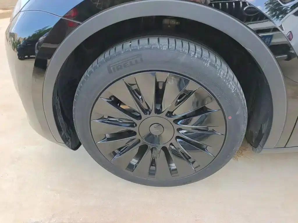 Model Y 2022 Facelift Rear-Wheel Drive Version — миниатюра 23