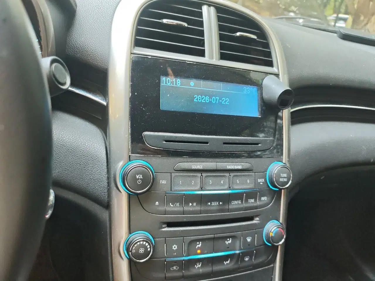 Chevrolet Malibu 2014 1.6T Automatic Comfort Edition — миниатюра 13