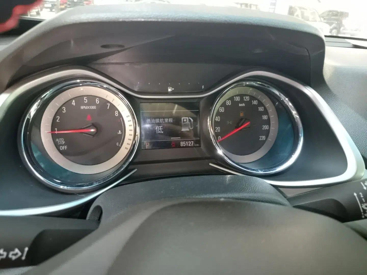 Chevrolet Orlando 2018 530T Automatic Luxury Edition (5+2 Model) China V Standard — миниатюра 14