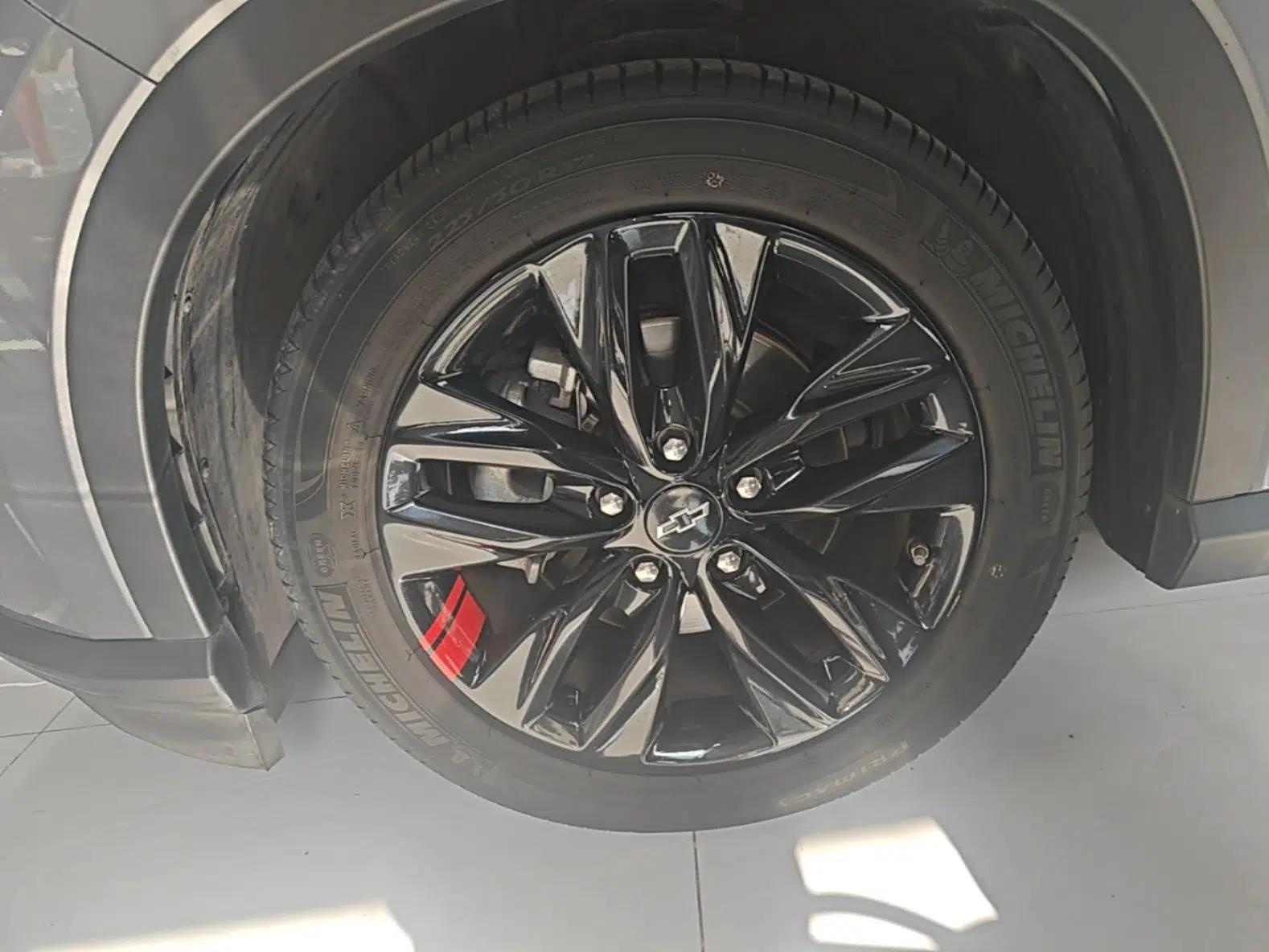 Chevrolet Orlando 2020 Light Hybrid Redline 530T Automatic Enjoyment Edition (5+2 Models) — миниатюра 10