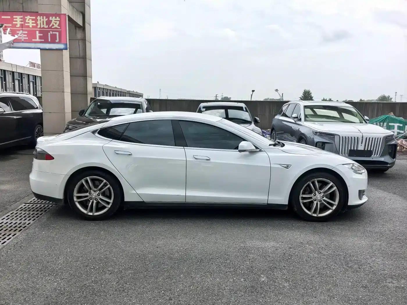 2015 Model S 85D — миниатюра 3