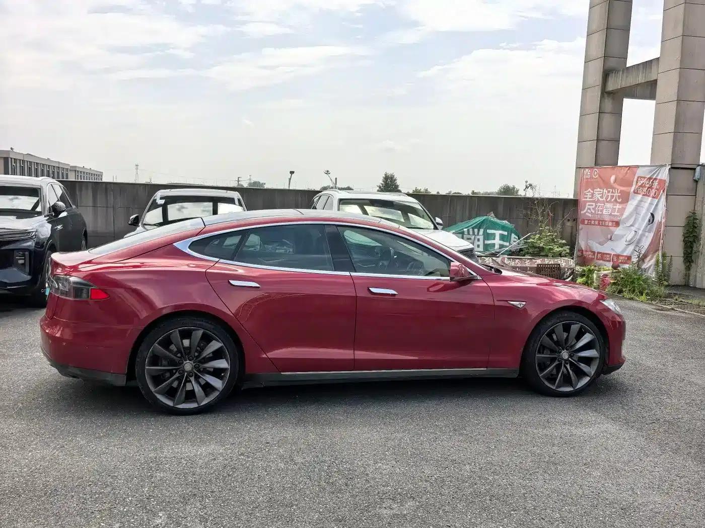 2014 Model S 85 — миниатюра 4