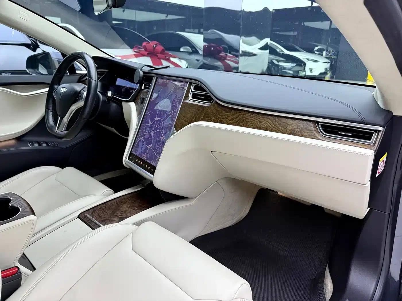 2017 Model S 100D Long Range — миниатюра 11