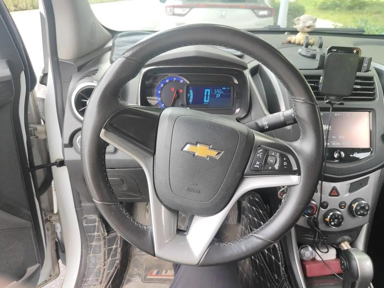 Chevrolet Trax 2014 1.4T Automatic Two-Wheel Drive Luxury Model — миниатюра 10