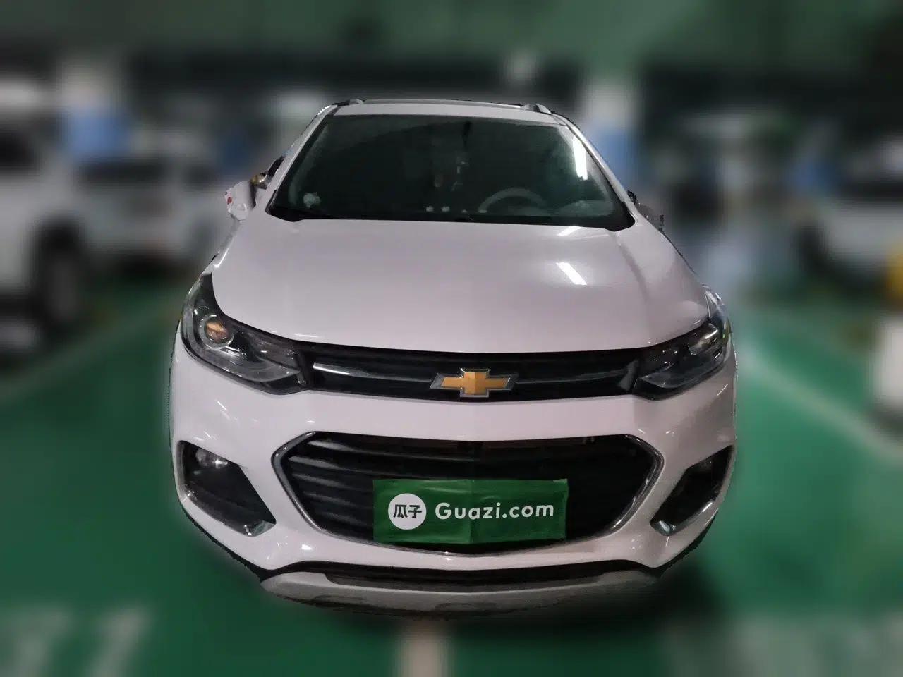 Chevrolet Trax 2018 330T Automatic Two-Wheel Drive Luxury Model — миниатюра 2