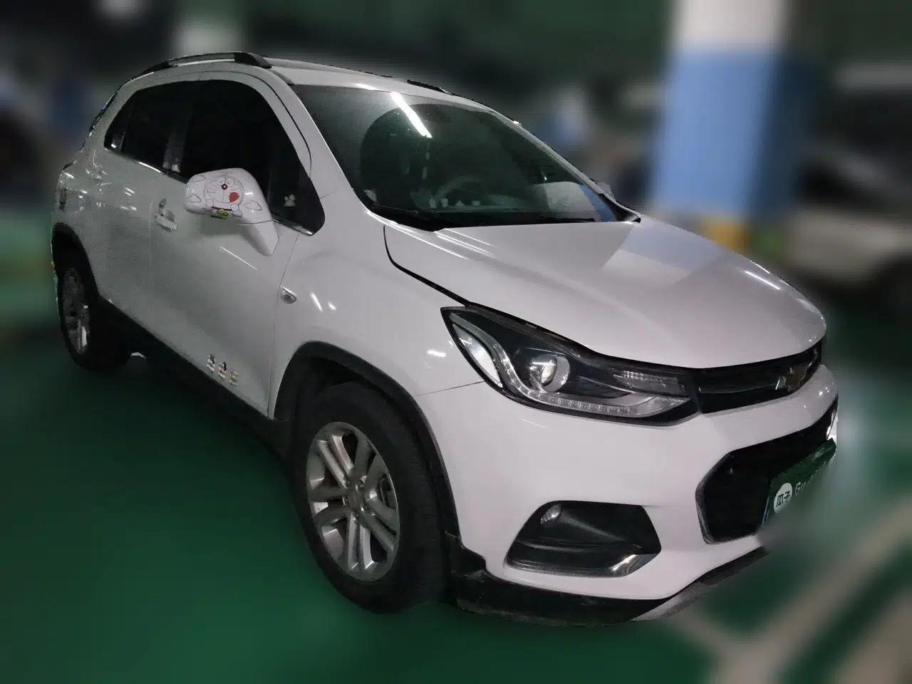 Chevrolet Trax 2018 330T Automatic Two-Wheel Drive Luxury Model — миниатюра 3