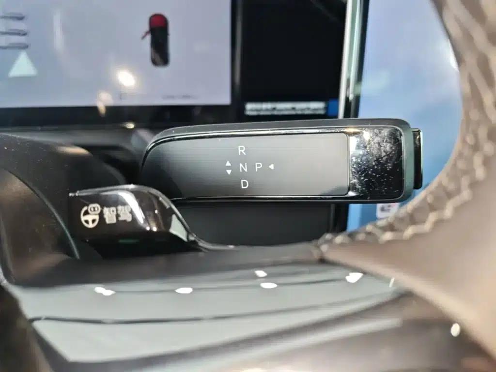 Denza Z9 2024 Model 1100km AWD Max Edition — миниатюра 14