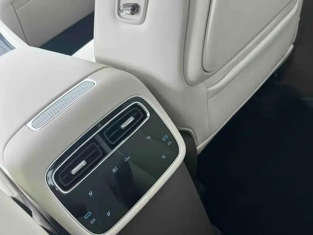 Denza N8L 2025 Flagship Edition — миниатюра 22