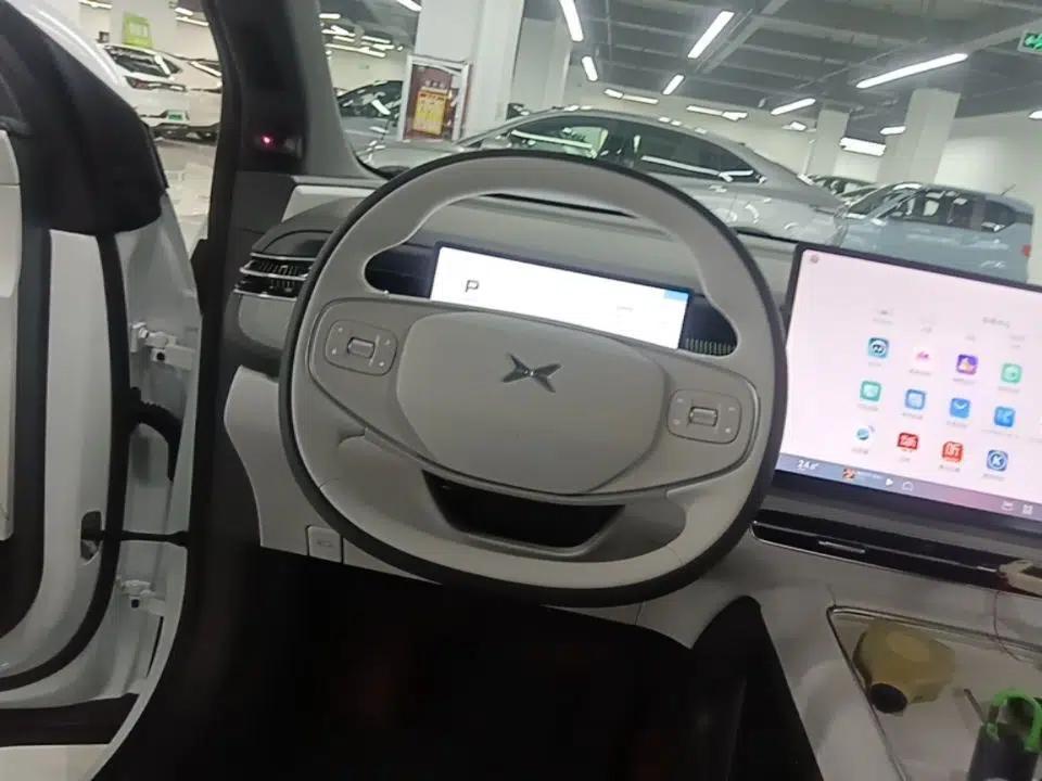 XPeng G6 2025 625 Long-Range Max Tech Edition — миниатюра 13