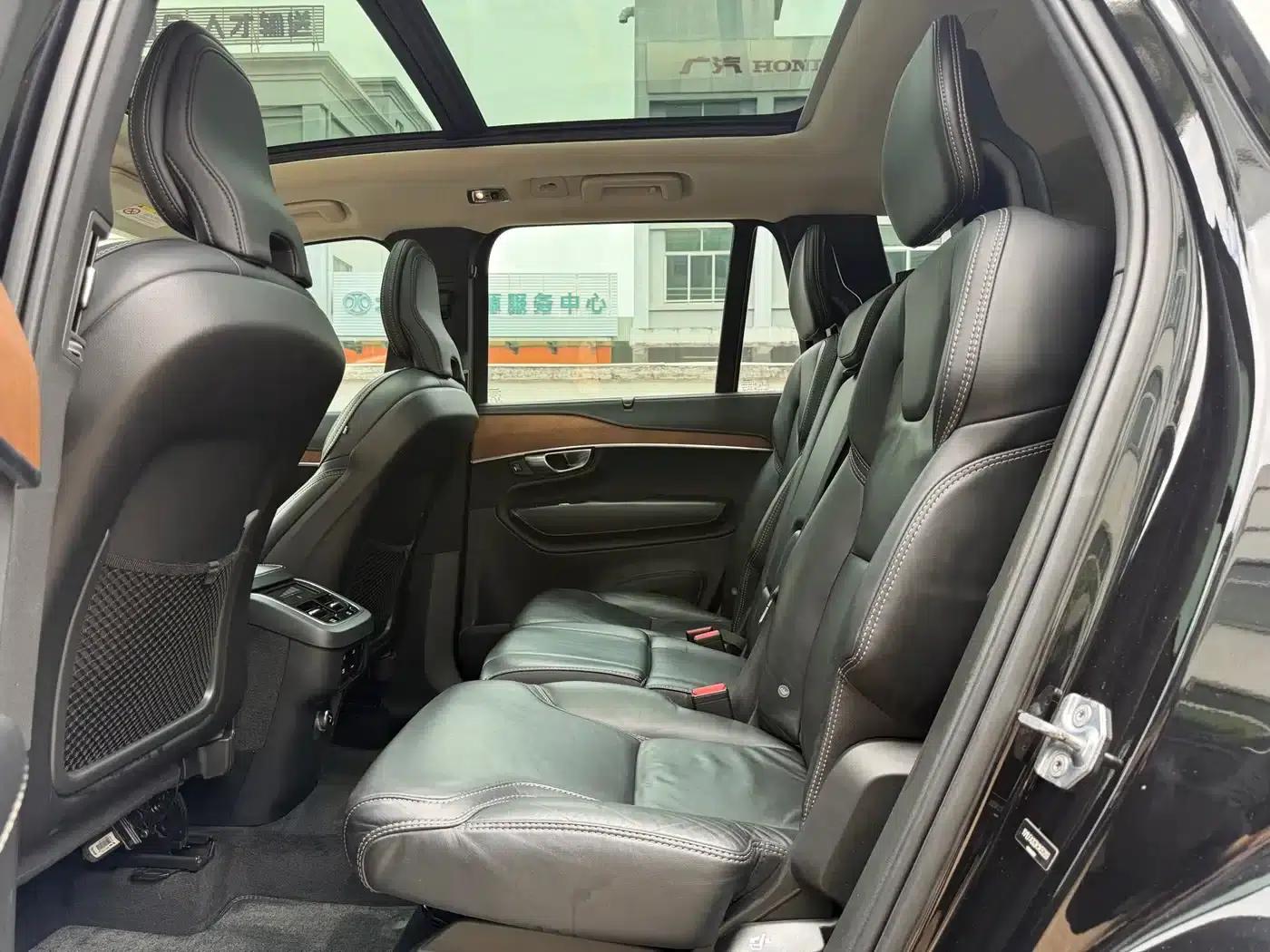 2019 Volvo XC90 T6 Smart Edition 7-seater (China V emission standard) — миниатюра 5