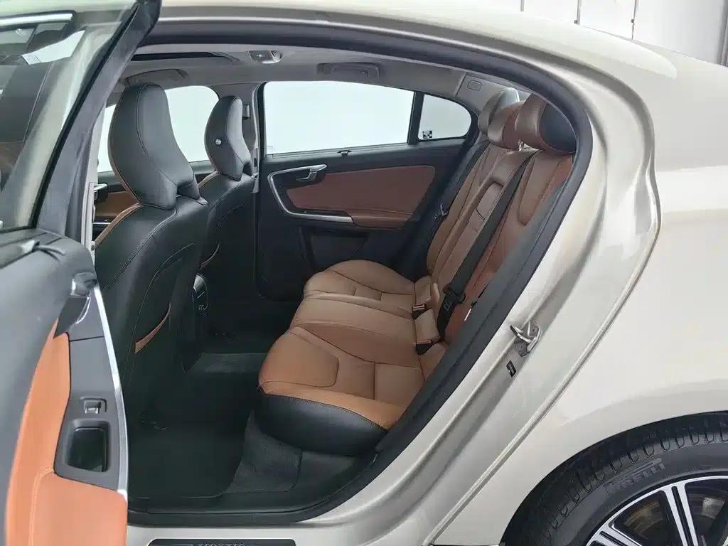 2019 Volvo S60, S60L Facelift, T5 Smart Elite Edition — миниатюра 15