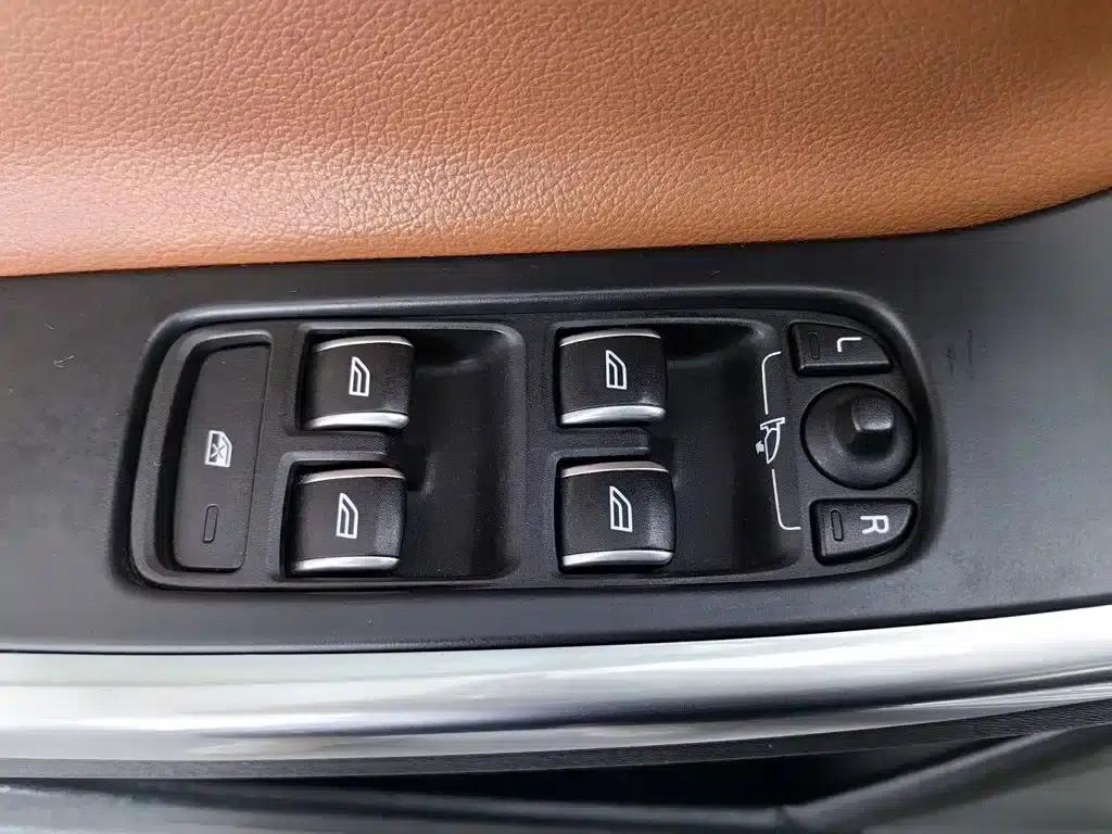 2019 Volvo S60, S60L Facelift, T5 Smart Elite Edition — миниатюра 9