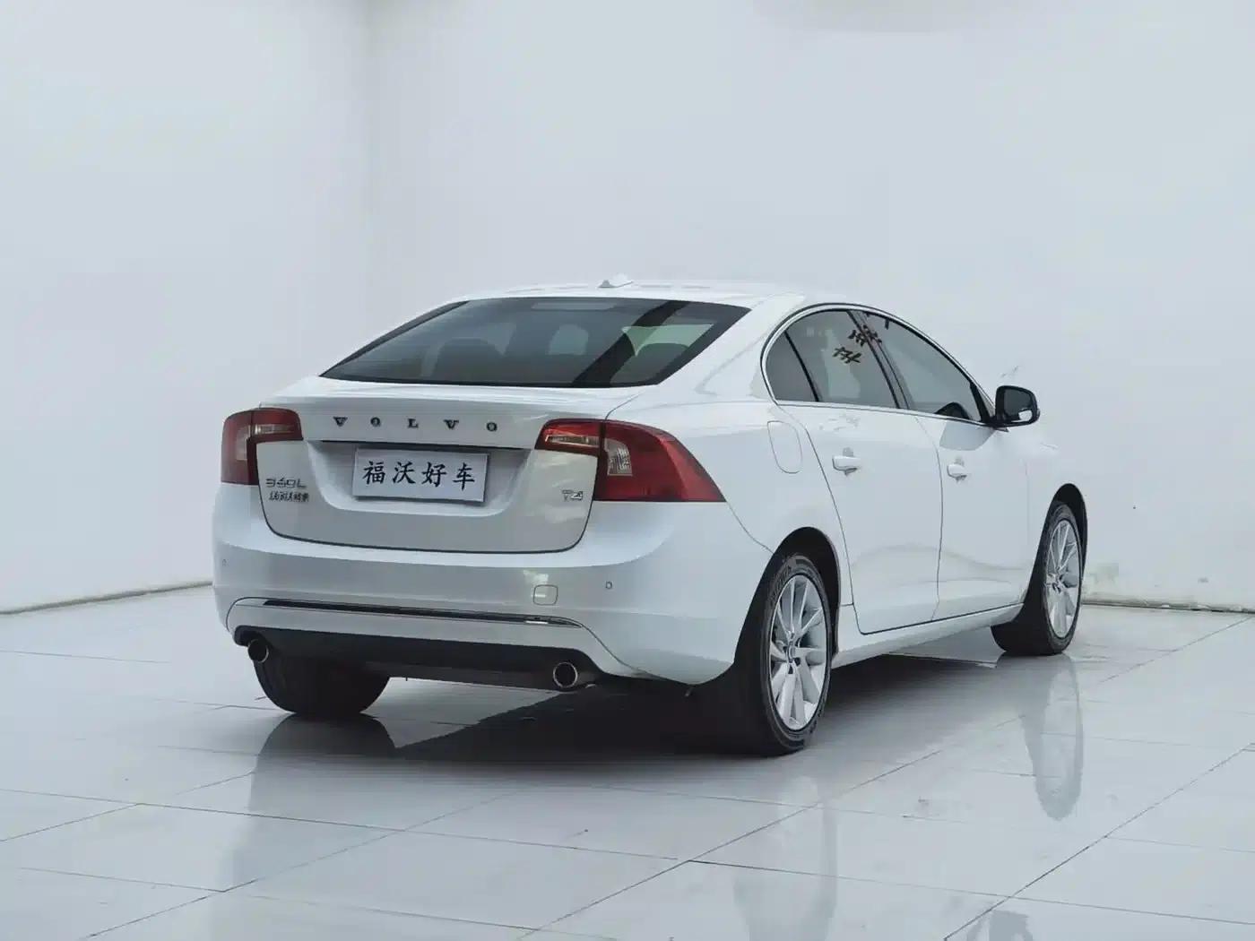 2015 Volvo S60 S60L 2.0T Smart Edition — миниатюра 29