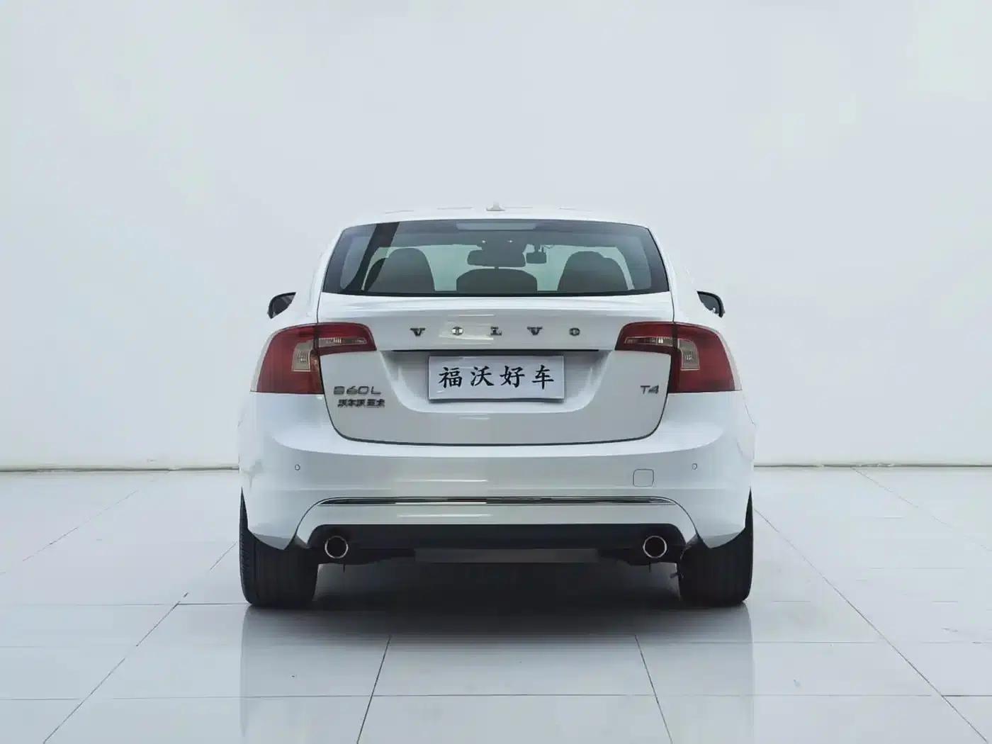 2015 Volvo S60 S60L 2.0T Smart Edition — миниатюра 30