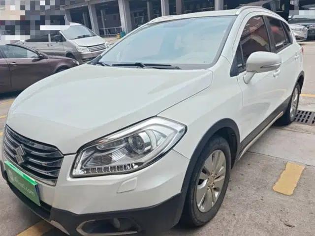 Suzuki S-Cross 2014 1.6L CVT Two-Wheel Drive Elite Version