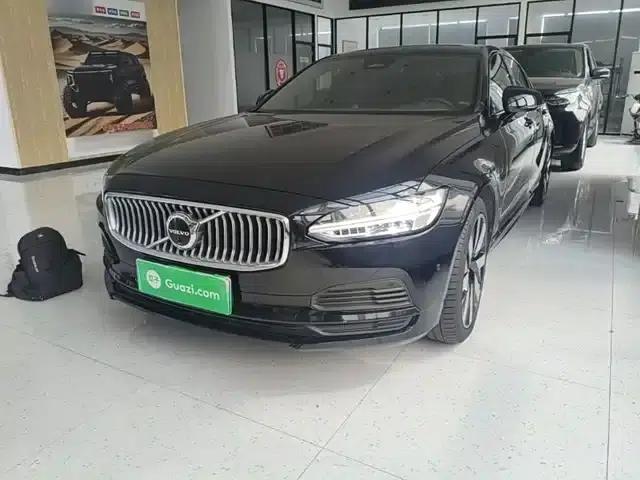 2024 Volvo S90 Plug-in Hybrid, All-Wheel Drive, Long Range, Inscription Luxury Edition