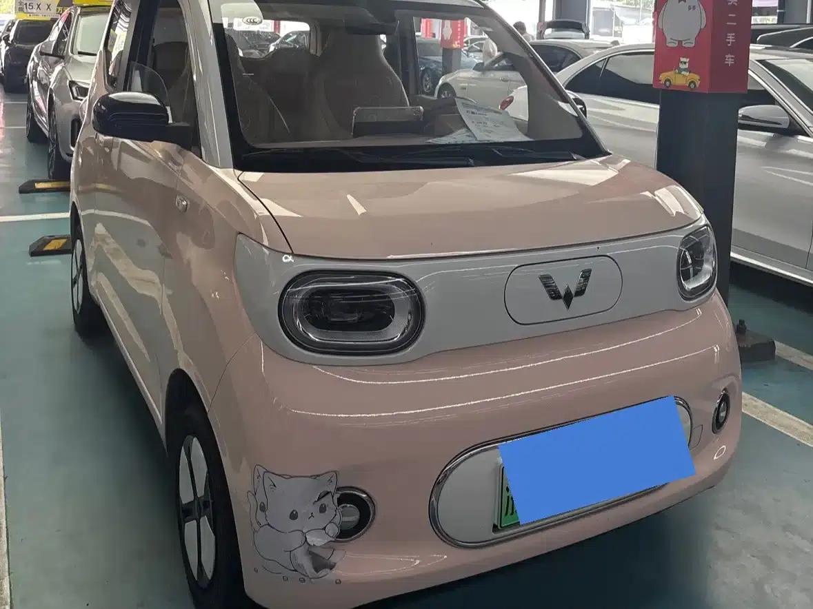 Hongguang MINIEV 2024 Third Generation 215km/h Advanced Edition — миниатюра 1