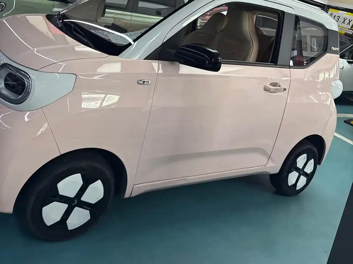Hongguang MINIEV 2024 Third Generation 215km/h Advanced Edition — миниатюра 3