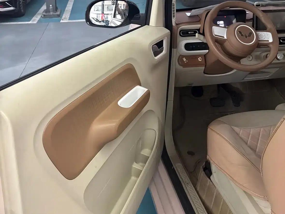 Hongguang MINIEV 2024 Third Generation 215km/h Advanced Edition — миниатюра 8