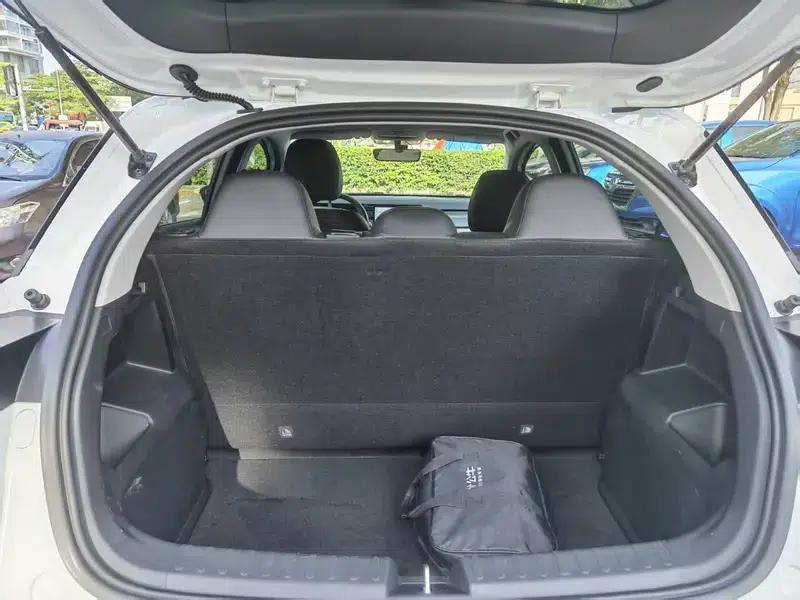 Geely Geometry E Firefly 2024 Model 301KM Starlight — миниатюра 12