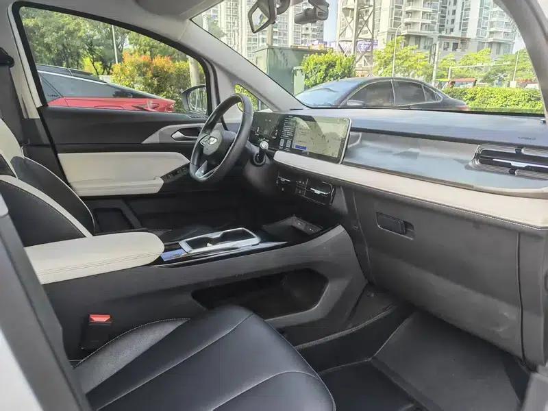 Geely Geometry E Firefly 2024 Model 301KM Starlight — миниатюра 9